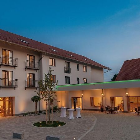 Gasthaus Forster Am See - Eching Bei Landshut Εξωτερικό φωτογραφία